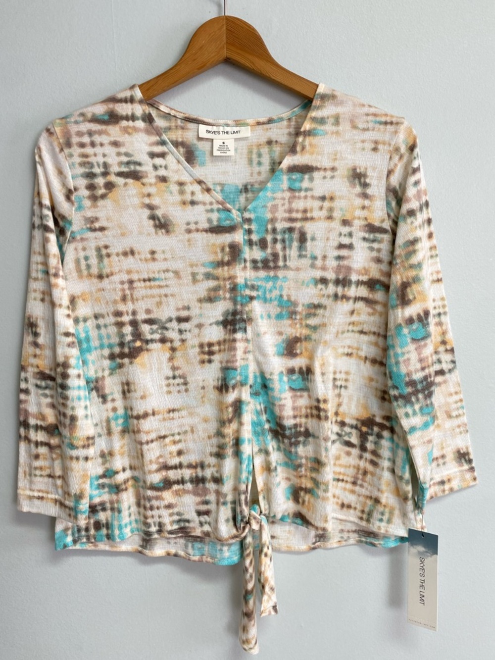 NWT SKYE'S THE LIMIT TOP - SMALL